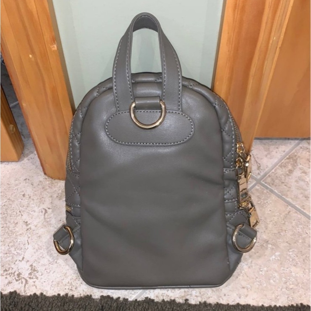 💚Bebe Backpack - Picture 2 of 4